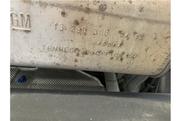 Recambio de tubo escape trasero para opel astra j berlina 5p 1.6 selective referencia OEM IAM 132903680415 640047 