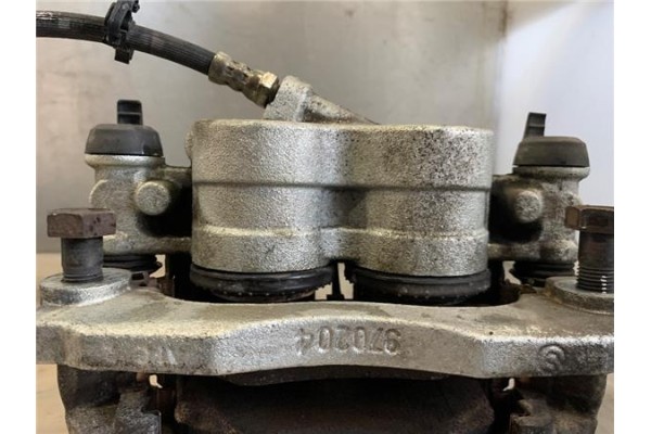 Recambio de pinza freno delantero derecha para iveco daily chasis 2.3 referencia OEM IAM 42560073  