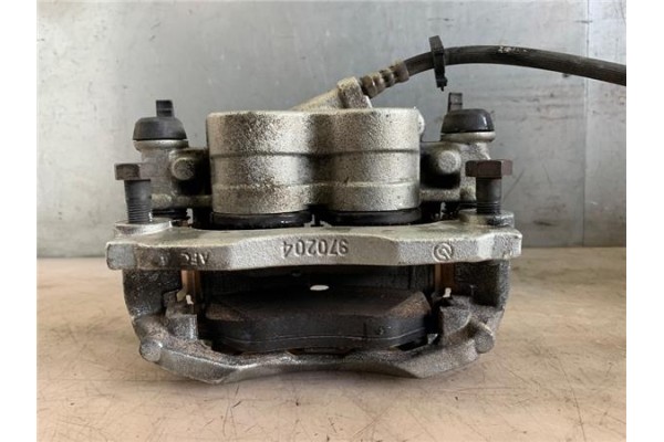 Recambio de pinza freno delantero izquierda para iveco daily chasis 2.3 referencia OEM IAM 504120470  