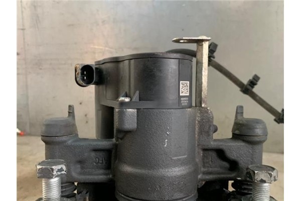 Recambio de pinza freno trasero derecha para iveco daily chasis 2.3 referencia OEM IAM 504120970  