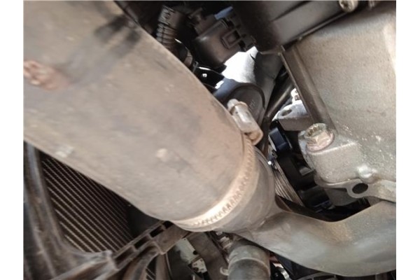 Recambio de tubo intercooler para volkswagen golf vi (5k1) 1.6 advance referencia OEM IAM 1K0145832AC 1K0145832AN 