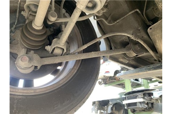 Recambio de brazo inferior trasero izquierdo para hyundai tucson (jm) 2.0 crdi referencia OEM IAM 552102E610  