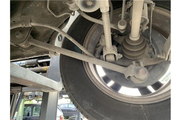 Recambio de brazo inferior trasero derecho para hyundai tucson (jm) 2.0 crdi referencia OEM IAM 552102E610  