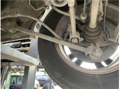 Recambio de brazo inferior trasero derecho para hyundai tucson (jm) 2.0 crdi referencia OEM IAM 552102E610  