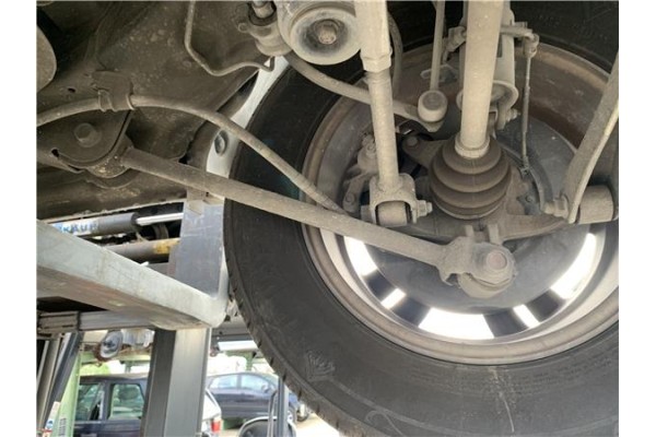 Recambio de brazo inferior trasero derecho para hyundai tucson (jm) 2.0 crdi referencia OEM IAM 552102E610  