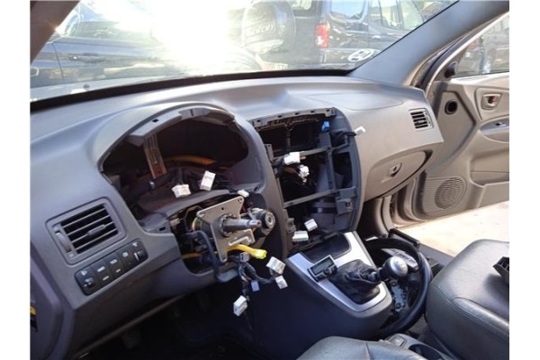 Recambio de salpicadero para hyundai tucson (jm) 2.0 crdi referencia OEM IAM 847102E550U7 847102E551U7 