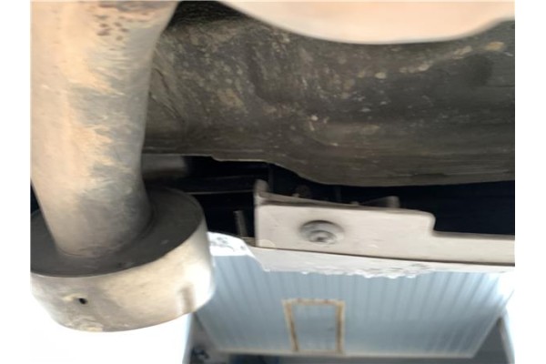 Recambio de tubo escape trasero para hyundai tucson (jm) 2.0 crdi referencia OEM IAM 287002E357  