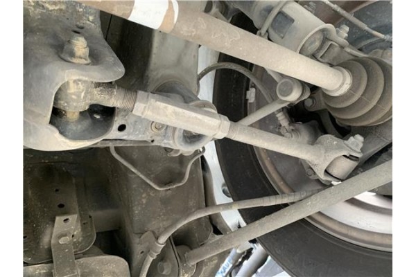 Recambio de brazo inferior trasero derecho para hyundai tucson (jm) 2.0 crdi referencia OEM IAM 551102E101 5,51E+07 