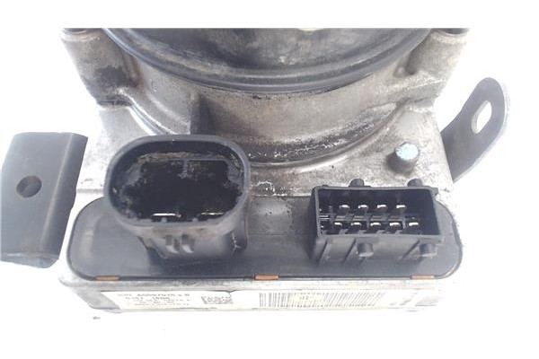 Recambio de bomba direccion electrica para citroen c4 coupe 1.6 16v referencia OEM IAM A5097515 016716B6 