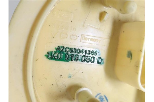 Recambio de bomba combustible para volkswagen golf v (1k1) 1.9 tdi referencia OEM IAM 1K0919050D A2C53041385 