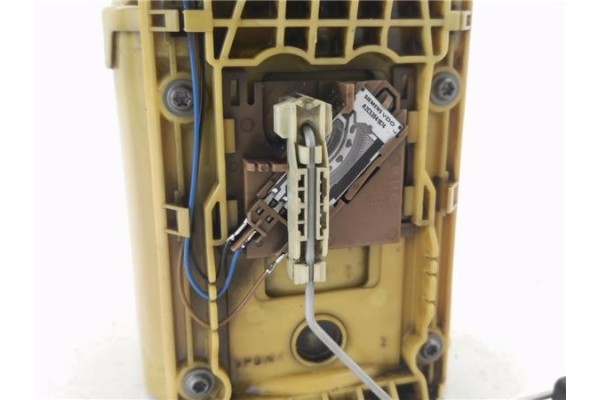 Recambio de bomba combustible para volkswagen golf v (1k1) 1.9 tdi referencia OEM IAM 1K0919050D A2C53041385 