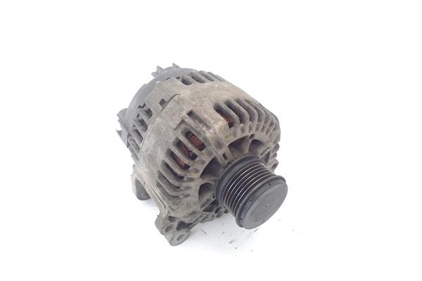 Recambio de alternador para volkswagen golf v (1k1) 1.9 tdi referencia OEM IAM 06F903023C TG14C011 