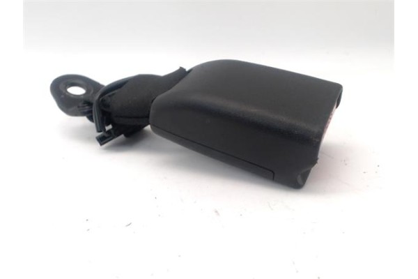 Recambio de anclaje cinturon trasero derecho para citroen c1 1.2 feel referencia OEM IAM   