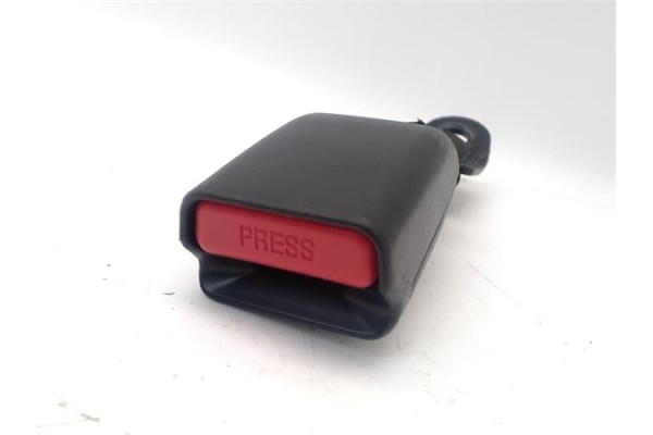 Recambio de anclaje cinturon trasero derecho para citroen c1 1.2 feel referencia OEM IAM   