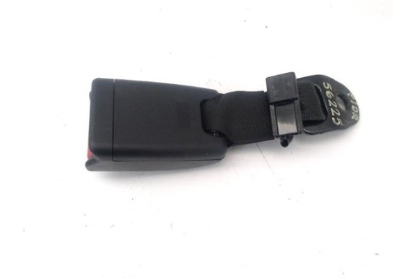Recambio de anclaje cinturon trasero derecho para citroen c1 1.2 feel referencia OEM IAM   