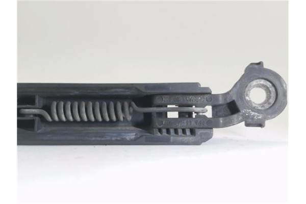 Recambio de brazo limpiaparabrisas trasero para volkswagen golf v (1k1) 1.9 tdi referencia OEM IAM 6Q6955707B  
