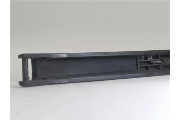 Recambio de brazo limpiaparabrisas trasero para volkswagen golf v (1k1) 1.9 tdi referencia OEM IAM 6Q6955707B  