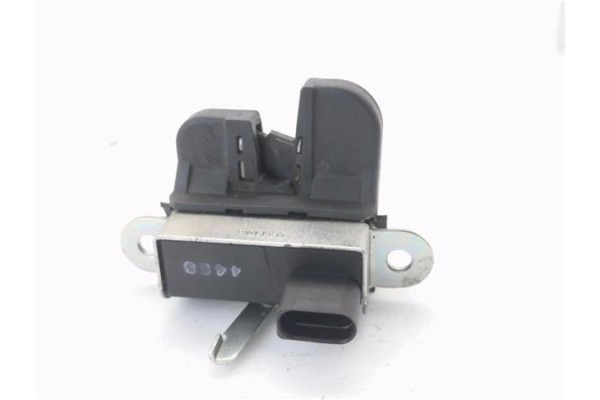 Recambio de cierre electromagnetico porton para volkswagen golf v (1k1) 1.9 tdi referencia OEM IAM 1K6827505C  