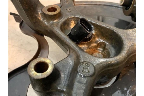 Recambio de mangueta trasero izquierda para volkswagen golf v (1k1) 1.9 tdi referencia OEM IAM 1K0505435AB  