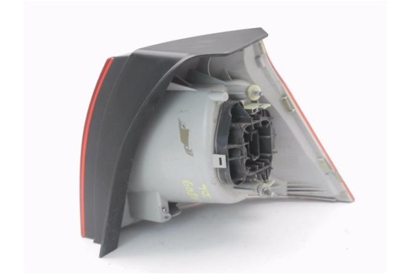 Recambio de piloto trasero izquierdo para volkswagen golf v (1k1) 1.9 tdi referencia OEM IAM 084411963L  