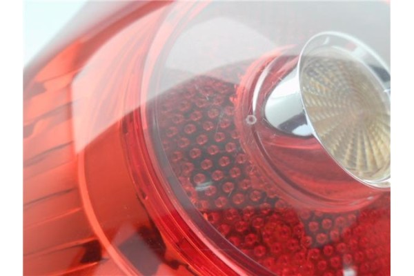 Recambio de piloto trasero izquierdo para volkswagen golf v (1k1) 1.9 tdi referencia OEM IAM 084411963L  