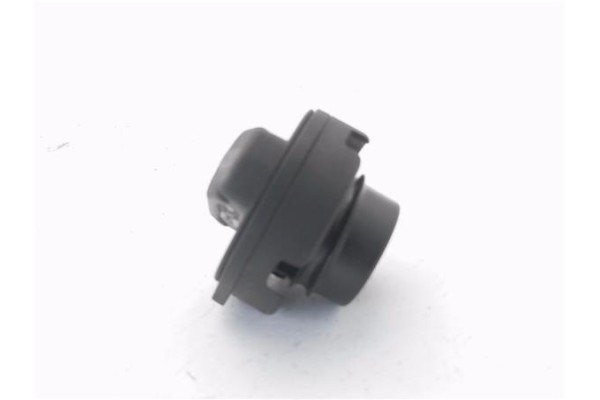 Recambio de tapon combustible para volkswagen golf v (1k1) 1.9 tdi referencia OEM IAM 1J0201553AC  