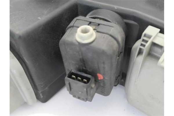 Recambio de faro delantero izquierdo para fiat bravo (182) 1.8 16v / 16v 115 gt referencia OEM IAM   