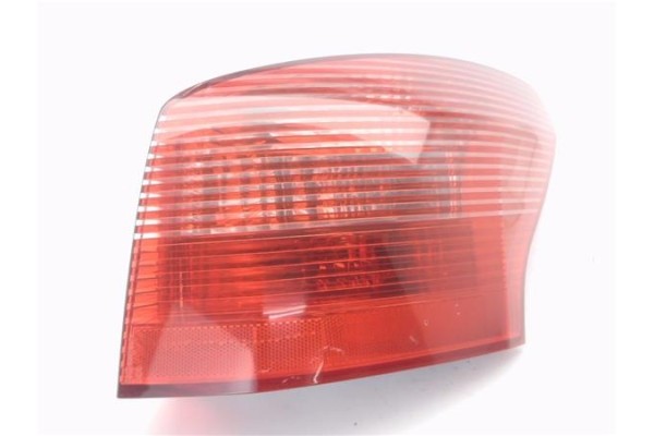 Recambio de piloto trasero derecho para peugeot 407 sw 2.0 hdi 135 referencia OEM IAM 9641948680  