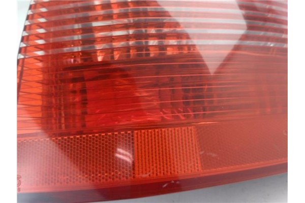 Recambio de piloto trasero derecho para peugeot 407 sw 2.0 hdi 135 referencia OEM IAM 9641948680  