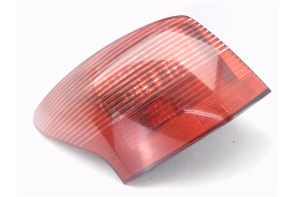 Recambio de piloto trasero izquierdo para peugeot 407 sw 2.0 hdi 135 referencia OEM IAM 9641948780  