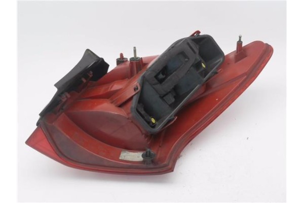 Recambio de piloto trasero izquierdo para peugeot 407 sw 2.0 hdi 135 referencia OEM IAM 9641948780  