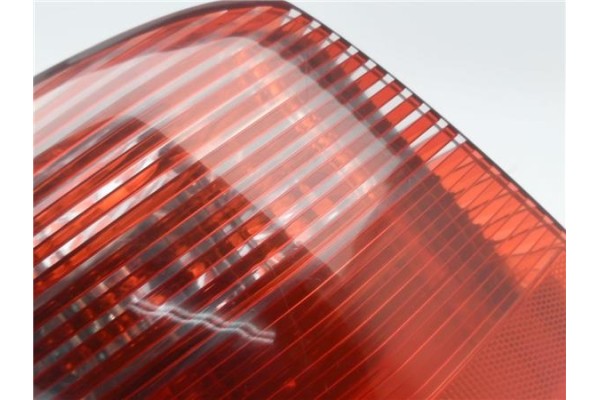 Recambio de piloto trasero izquierdo para peugeot 407 sw 2.0 hdi 135 referencia OEM IAM 9641948780  