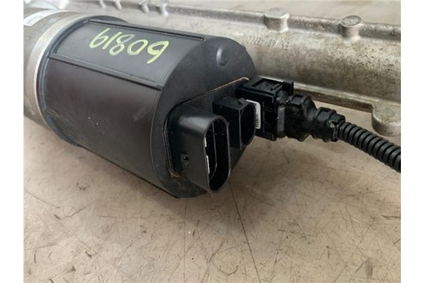 Recambio de cremallera direccion electrica para iveco daily chasis 2.3 referencia OEM IAM 5802352637  