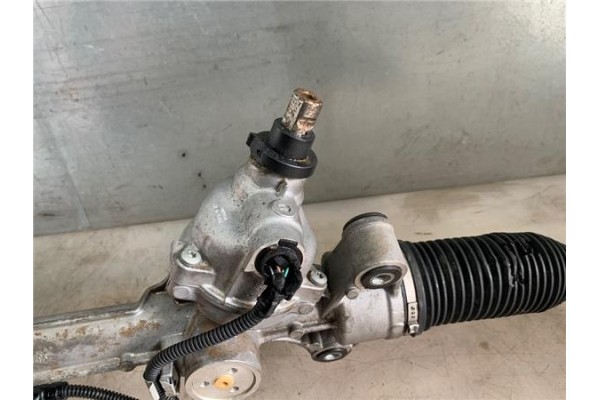 Recambio de cremallera direccion electrica para iveco daily chasis 2.3 referencia OEM IAM 5802352637  