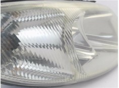 Recambio de faro delantero dcho para chrysler voyager (rg) 2.5 crd lx referencia OEM IAM 04857702AB 5870200000 