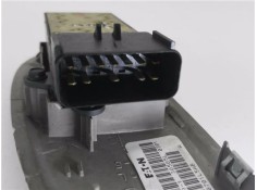 Recambio de mando elevalunas delantero izquierdo para chrysler voyager (rg) 2.5 crd lx referencia OEM IAM 746749291 30505L 