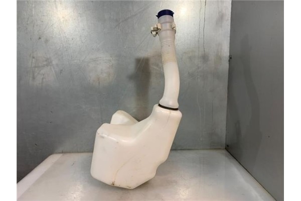 Recambio de deposito limpiaparabrisas para iveco daily chasis 2.3 referencia OEM IAM 5801566048  