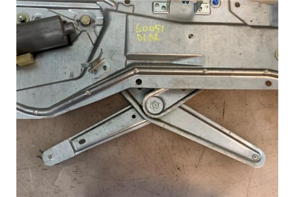 Recambio de mecanismo elevalunas delantero derecho para volvo v70 familiar 2.5 referencia OEM IAM 9152724  