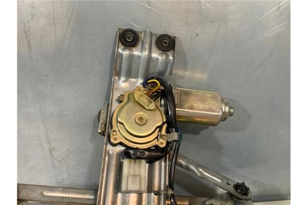 Recambio de motor limpiaparabrisas trasero para nissan terrano (wd21) 2.7 td 4wd referencia OEM IAM 2870541G00  