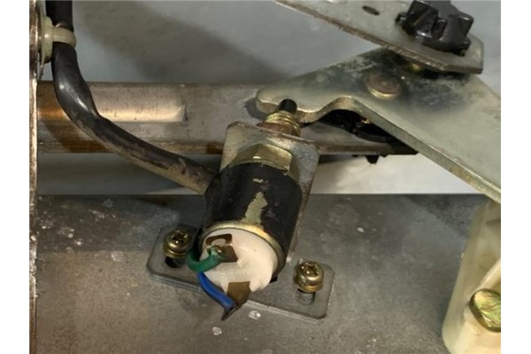 Recambio de motor limpiaparabrisas trasero para nissan terrano (wd21) 2.7 td 4wd referencia OEM IAM 2870541G00  