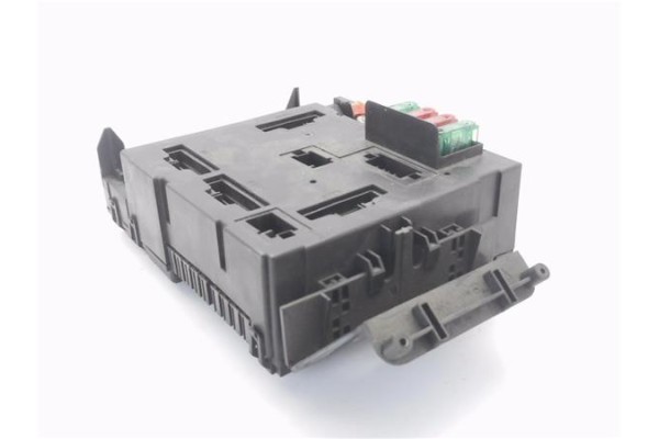 Recambio de caja fusibles/rele para smart for two 0.7 referencia OEM IAM 0011868V011 5WK45090 
