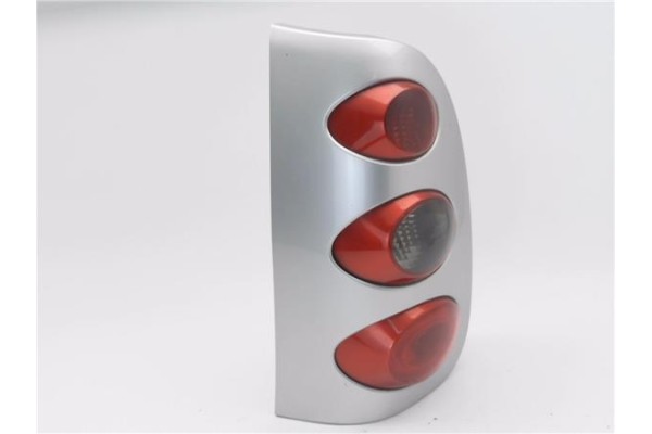 Recambio de piloto trasero izquierdo para smart for two 0.7 referencia OEM IAM 0011644 423131L 