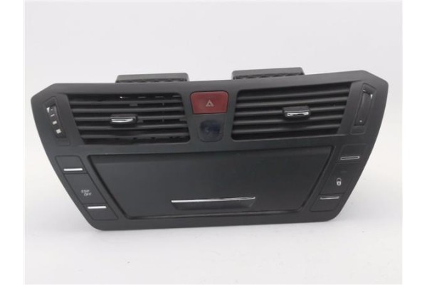 Recambio de rejilla entrada de aire para citroen c4 picasso 1.6 hdi referencia OEM IAM 9683265680  