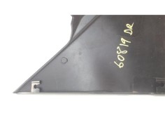 Recambio de moldura aleta delantero derecha para iveco daily chasis 2.3 referencia OEM IAM EZ5802032594 KZ5802032583 