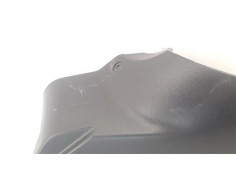 Recambio de moldura aleta delantero izquierda para iveco daily chasis 2.3 referencia OEM IAM EZ5802032596 KZ5802032584 