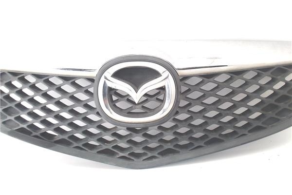 Recambio de rejilla capo para mazda 2 (b2w) 1.4 referencia OEM IAM 3M718200  
