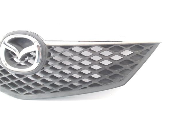 Recambio de rejilla capo para mazda 2 (b2w) 1.4 referencia OEM IAM 3M718200  