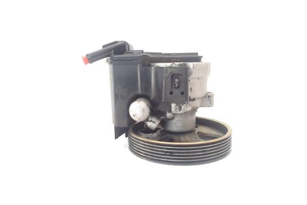 Recambio de bomba servodireccion para citroen xsara picasso 1.6 referencia OEM IAM 9637058480  