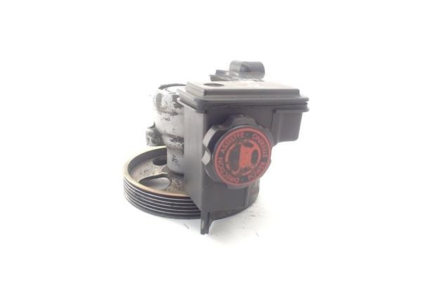 Recambio de bomba servodireccion para citroen xsara picasso 1.6 referencia OEM IAM 9637058480  