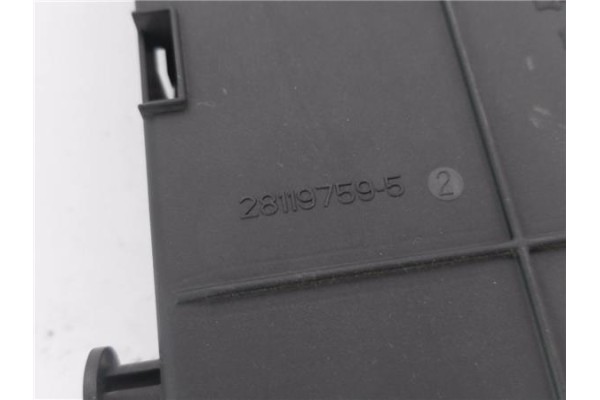 Recambio de caja fusibles/rele para citroen c4 picasso 1.6 hdi referencia OEM IAM 281197595  